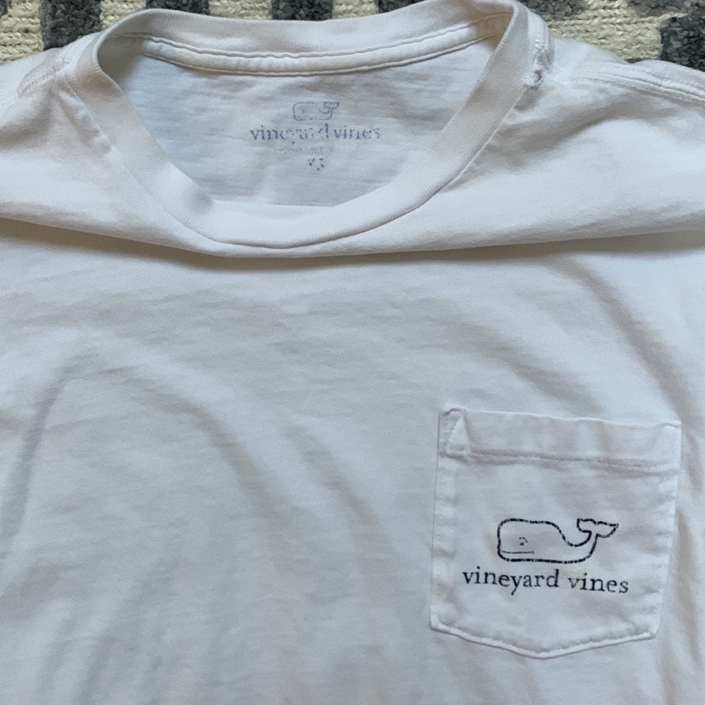 Vineyard Vines long sleeved garment dyed vintage whale tee - Picture 4 of 5